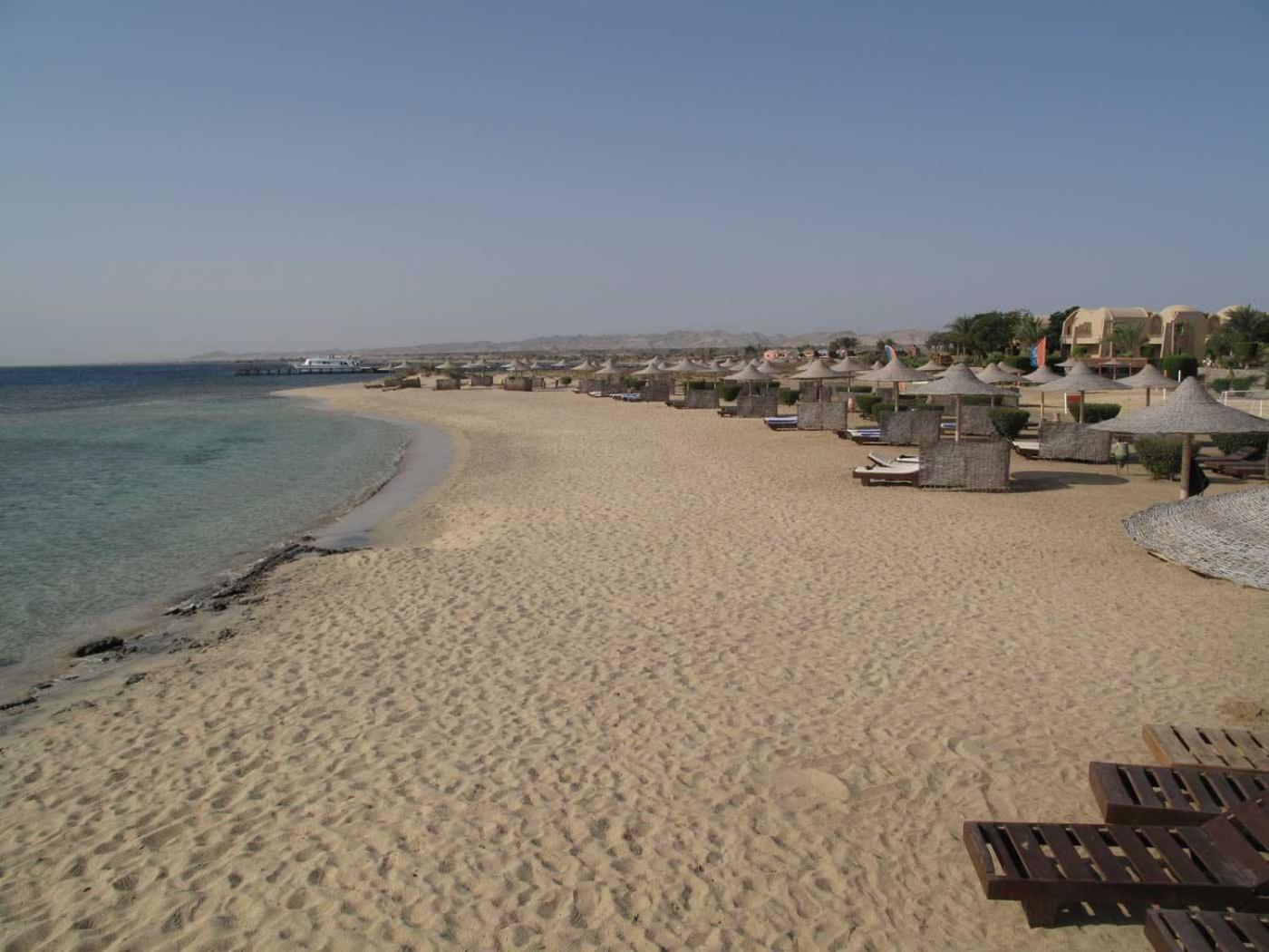 Shams Alam Beach Resort Abu Ghusun ภายนอก รูปภาพ