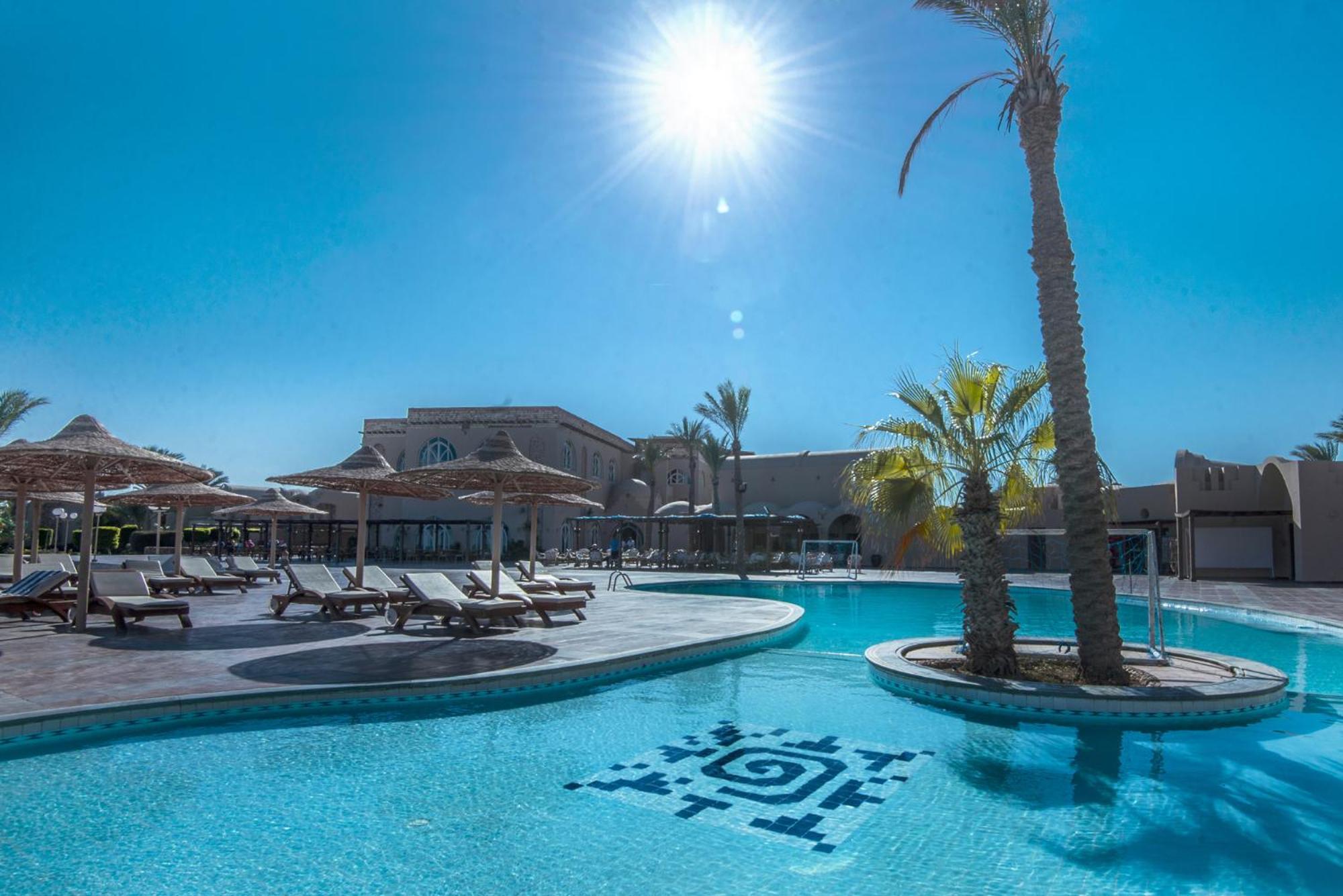 Shams Alam Beach Resort Abu Ghusun ภายนอก รูปภาพ